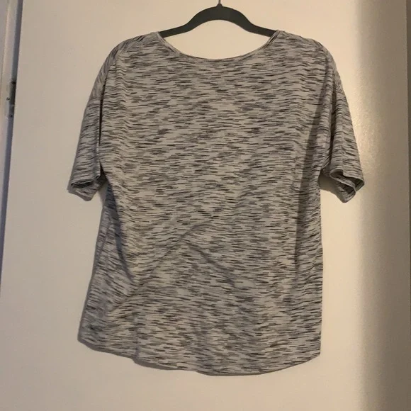 Lululemon Top - Picture 2 of 3